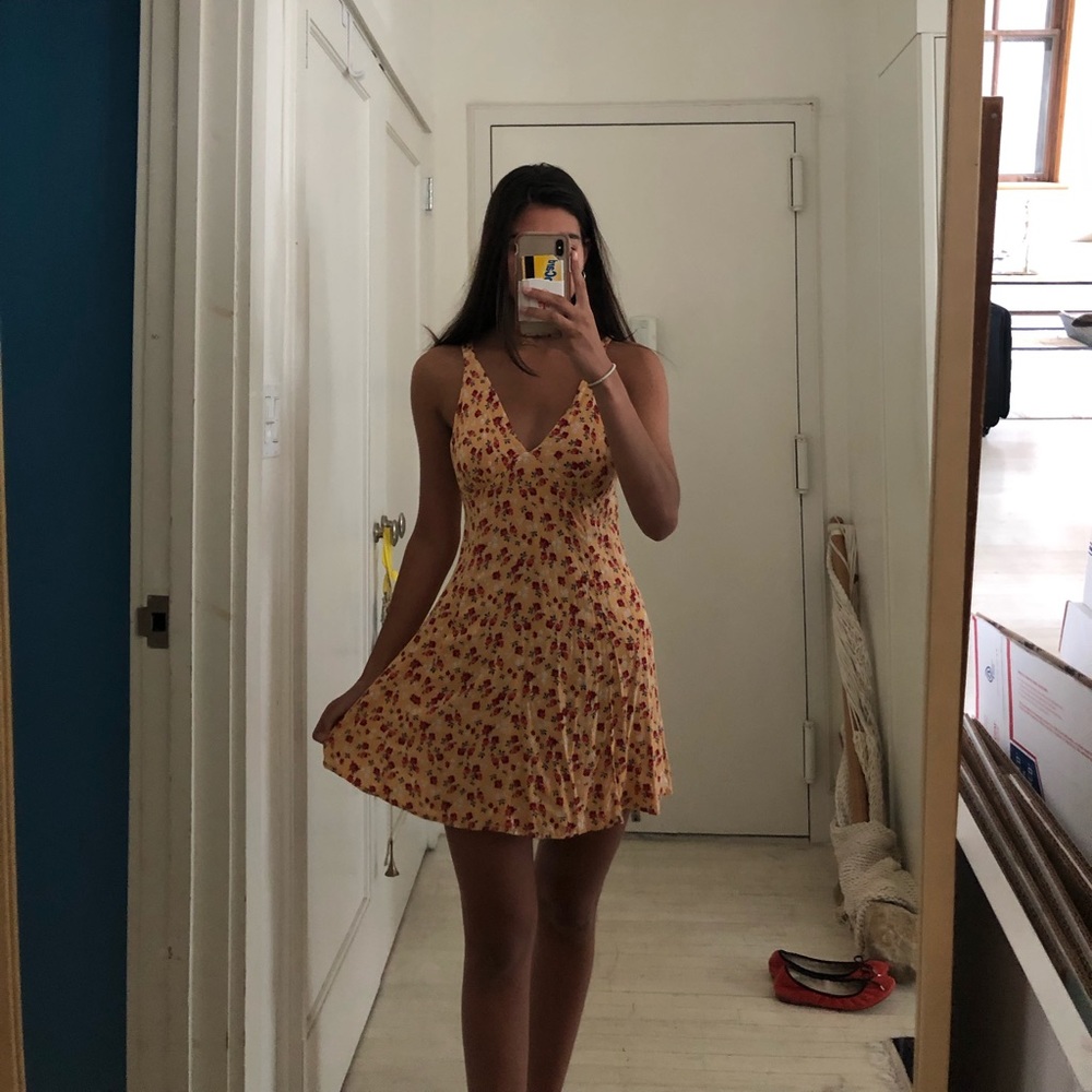 urban outfitters yellow flower dress